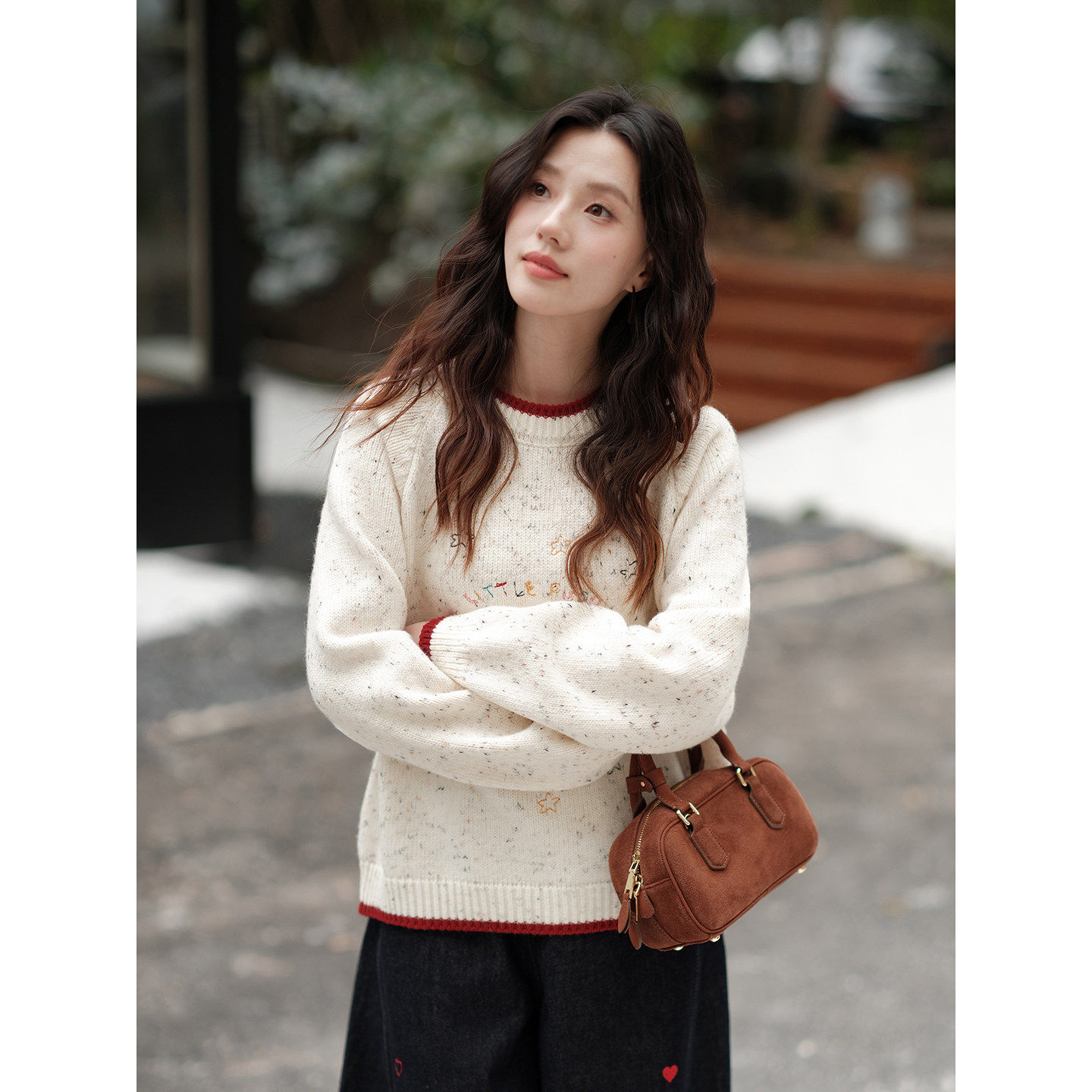 木易易圣诞氛围感毛衣宽松内搭上衣女冬季卡通刺绣撞色小狗针织衫,淘宝优惠券,粉丝福利购,淘宝优惠卷