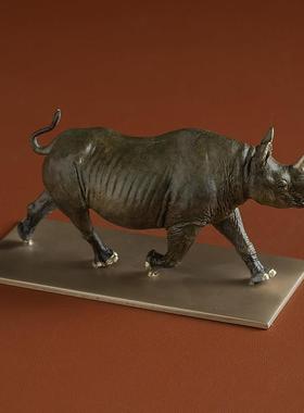 铜之美黄铜犀牛摆件心有灵犀家居装饰品办公室书柜工艺品高档礼品