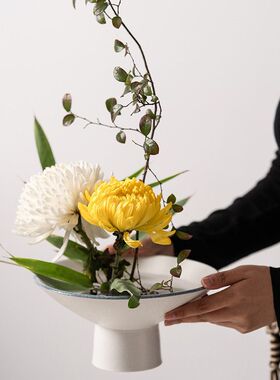 禅意花器花道日式剑山插花器小原流池坊高脚斗笠黑色器皿中式水盘