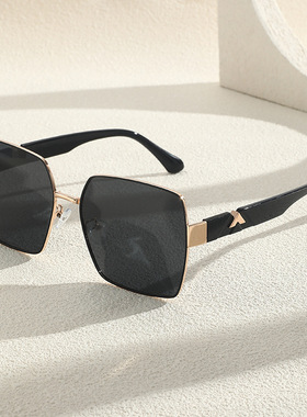 日本品质高清偏光镜轻奢超大框眼镜黑色墨镜女大脸显瘦时尚太阳镜