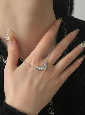 JO MALONE时尚满镶V形气质项链