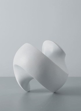 密度家居现代简约黑白哑光树脂扭旋抽象装饰圆P球摆件卧室酒柜饰