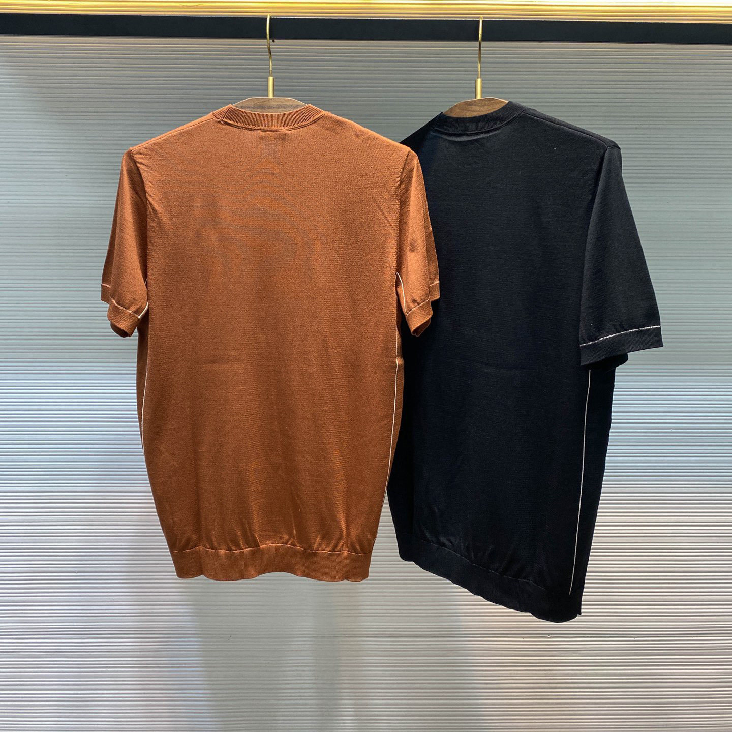 高街欧式T恤男士2026春夏时尚潮牌老钱风对比明线针织圆领短袖tee,淘宝优惠券,粉丝福利购,淘宝优惠卷