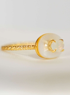 原创日本天然炫彩欧泊珍珠母贝18K金戒指轻奢小众ins日韩时尚指环