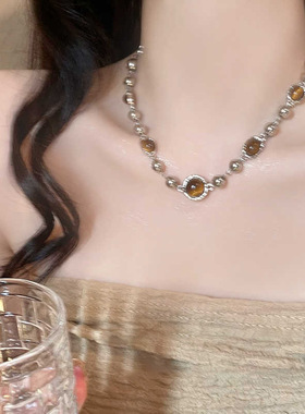 2025年新款秋冬美拉德虎眼石串珠项链女级感锁骨毛衣链时尚配饰