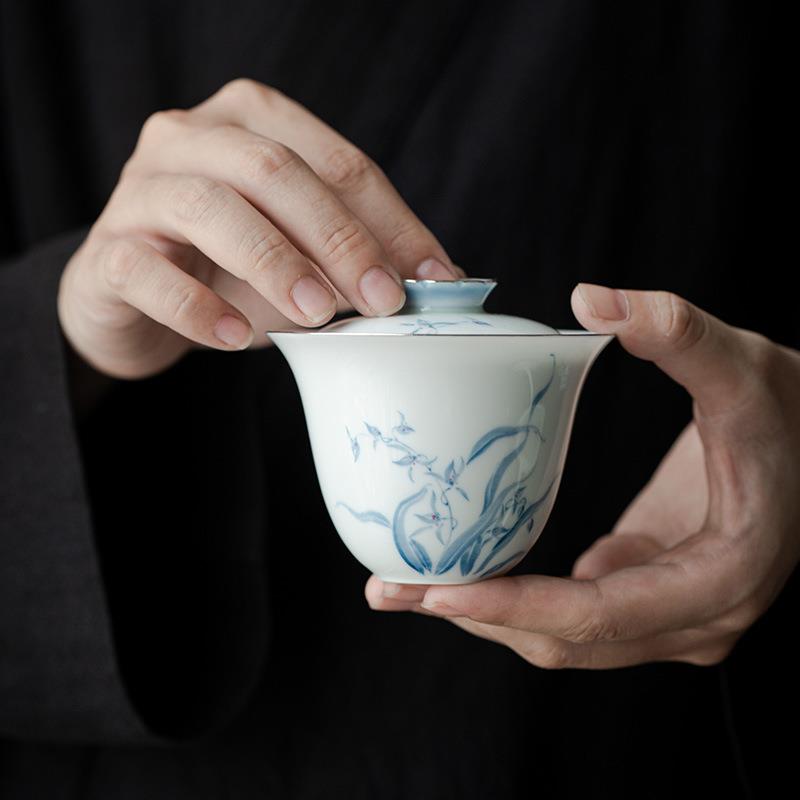 手工玉瓷盖碗青花手绘釉下彩描白金边白瓷防烫手玉兰沁归栀泡茶碗 - 图2