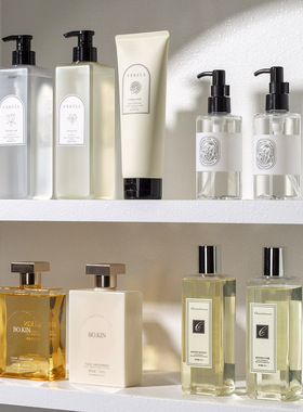 样板房卫生间洗手间摆件沐浴用品浴室柜沐浴露洗发水壁龛装饰卫浴