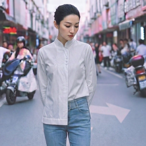 门里门外白色贴边立领衬衫BR26CS0482A - 图1