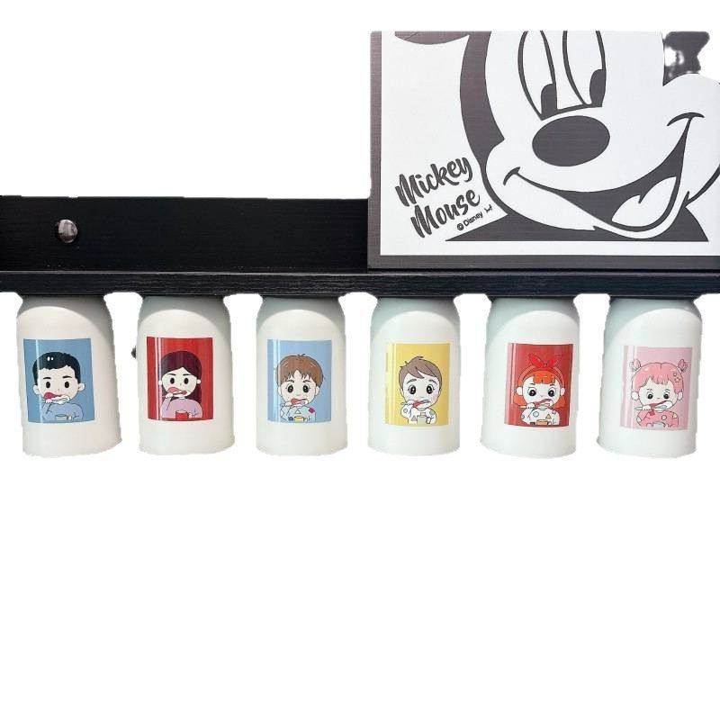 镜柜底磁吸不锈钢漱口杯倒挂牙刷置物架壁挂一家三口四刷牙杯子,淘宝优惠券,粉丝福利购,淘宝优惠卷