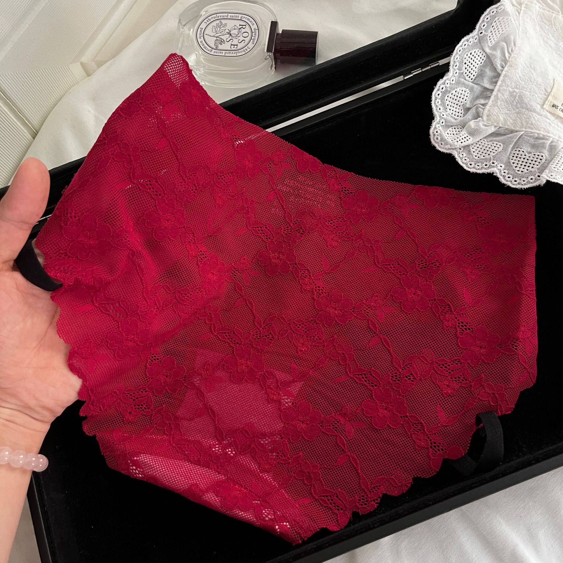 蕾丝新款性感镂空红色蕾丝高叉内裤女士2025纯欲本命年女款三角裤,淘宝优惠券,粉丝福利购,淘宝优惠卷