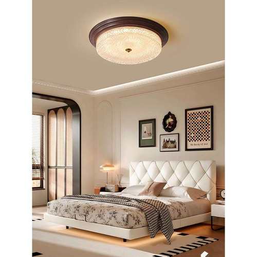 复古美式卧室灯中古风年新款吸顶灯护眼胡桃木色房间主卧灯具 - 图1