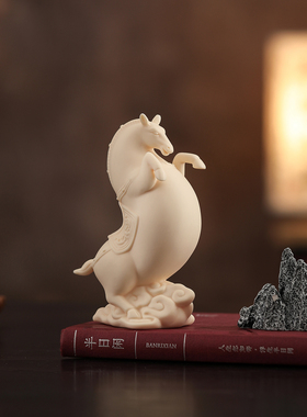 黄白玉瓷立马发财唐马摆件