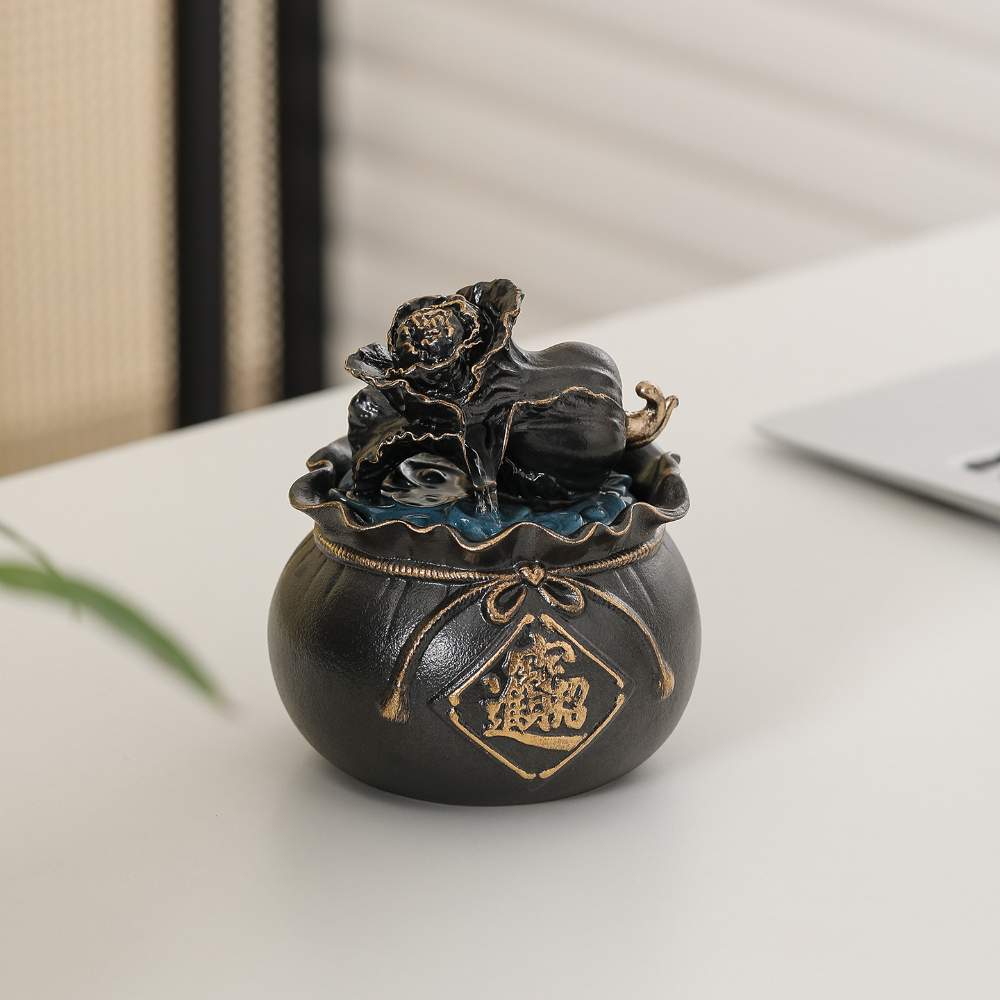 陶瓷招财进宝聚宝盆流水摆件客厅办公室桌面摆设中式茶桌装饰摆件,淘宝优惠券,粉丝福利购,淘宝优惠卷