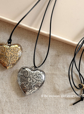 韩系复古立体爱心吊坠项链女百搭