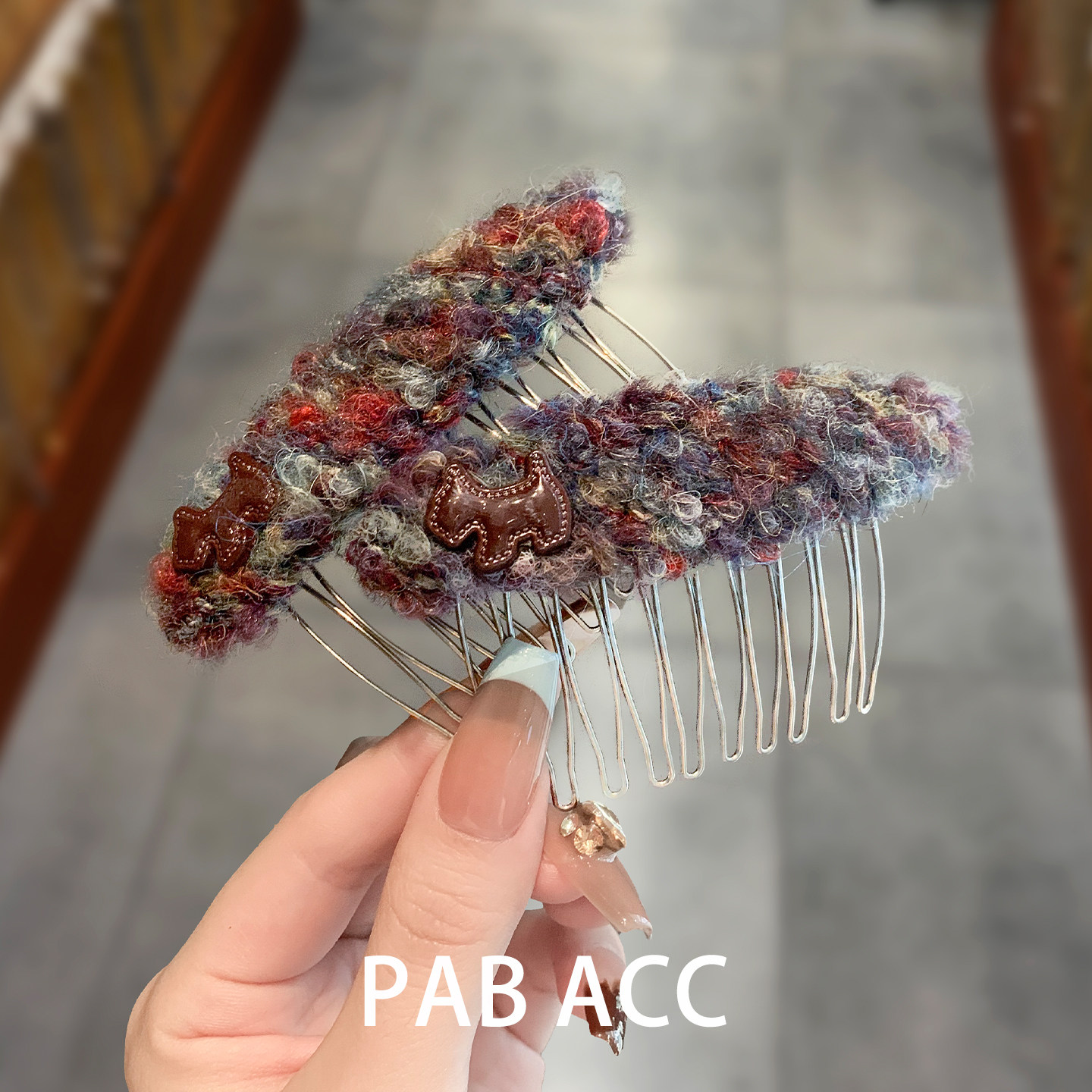 韩国氛围精致晕染彩色毛绒小马防滑齿发梳懒人倒梳盘发饰新款头饰,淘宝优惠券,粉丝福利购,淘宝优惠卷