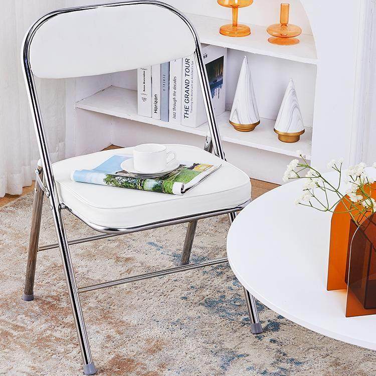 北欧简约圆桌子白色郁金香烤漆桌休闲洽谈接待桌奶茶店阳台圆桌椅,淘宝优惠券,粉丝福利购,淘宝优惠卷