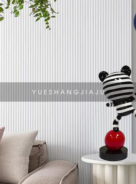 现关代简约网熊摆红客厅电视柜玄件卡通气球6005杂技熊落地雕塑装