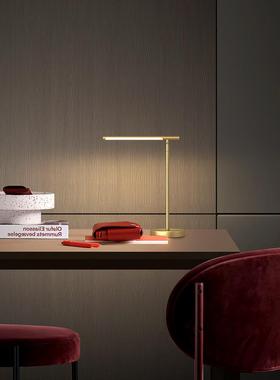 全铜客厅台灯北欧灯具办公桌卧室现代轻奢简约书房可调节摇臂台灯