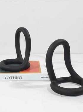 现代简约创意环形树脂书档书靠样板房售楼处书房书桌装饰品摆设