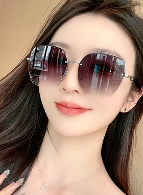 速发无镜款2024新款时尚显脸小高级感防紫外线防晒墨近太框视