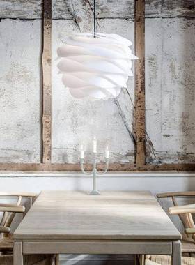 丹麦Carmina卧室吊灯北欧现代简约餐桌灯创意餐厅玫瑰花客厅灯具