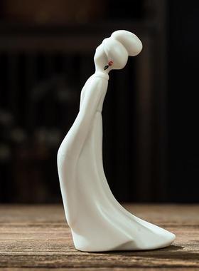 禅意白瓷无相摆件陶瓷手工人物仕女桌面装饰微景观客厅新中式创意