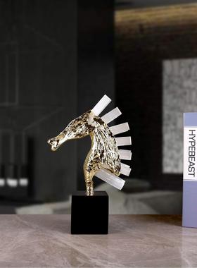 轻奢创意金属马头摆件北欧风格样板间客厅卧室软装饰品