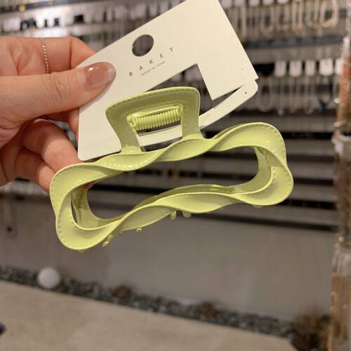 方形风大门东韩国发饰春款2024年新款马卡龙色线条抓夹鲨鱼夹 - 图2