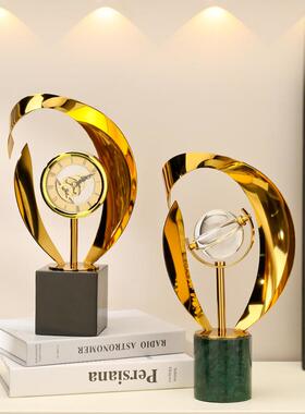 2025轻奢合金日月贝水晶钟表摆件高级感创意家居工艺品厂