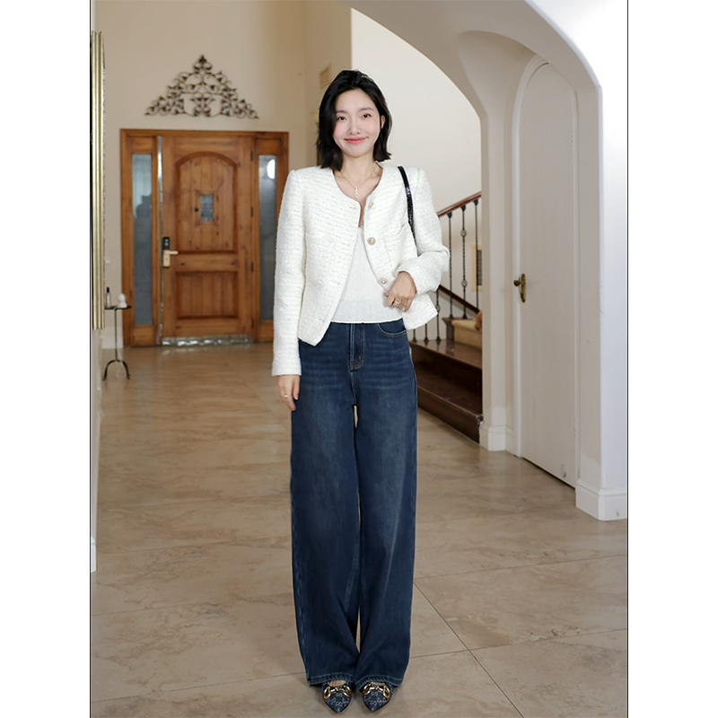 郭九九呢棉质复古水洗直筒加绒牛仔裤女冬季修身显瘦绒感T恤内搭,淘宝优惠券,粉丝福利购,淘宝优惠卷