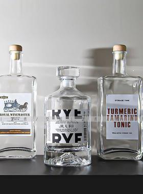 空合现代轻奢醒酒器红酒瓶模型道具样板间售楼部酒吧酒窖装饰摆件