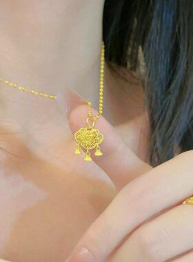 黄金色古法吉祥如意小睡莲荷花吊坠项链精致长命锁流苏平安锁女锁