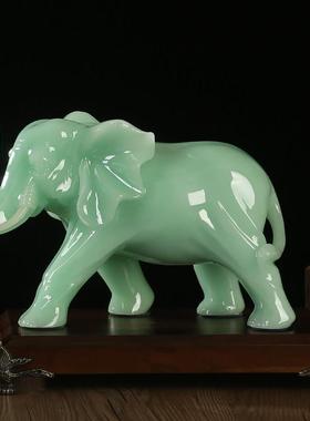 采购产品一对吸引财富的玉象饰品，风水象，镇屋，客厅，电视柜，