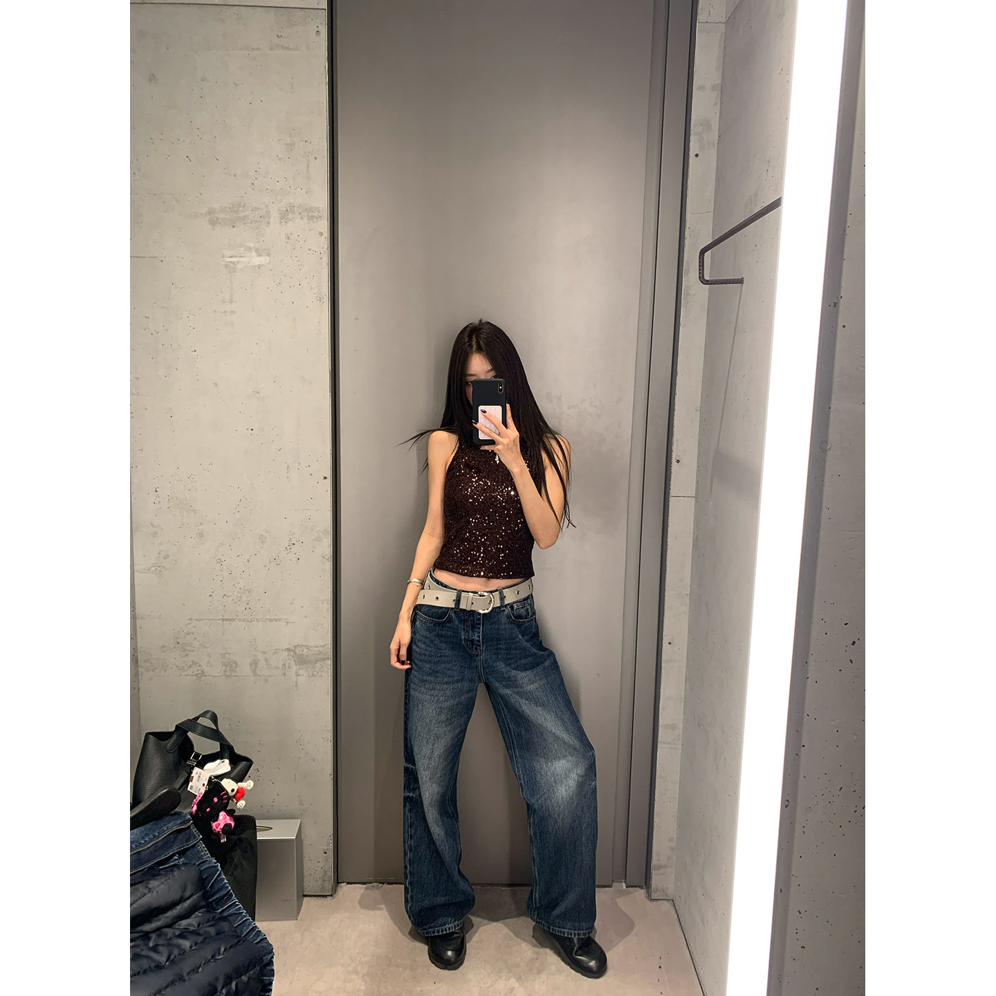 牙套大汪【许你耀眼】闪闪嗲妹新年限定款*吊带设计修身亮片背心,淘宝优惠券,粉丝福利购,淘宝优惠卷