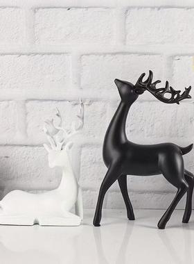 黑白色麋鹿一对软装轻奢风家居装饰工艺品客厅玄关酒柜电视柜摆件
