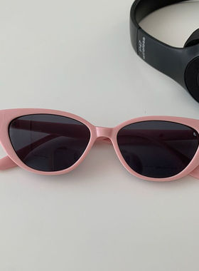 猫眼墨镜防紫外线不压鼻梁女小框