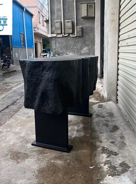 简约创意玻璃钢茶几异行落地艺术品不规则雕塑摆件酒店售楼部装置
