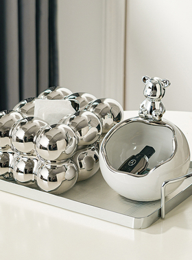 ins暴力熊入户玄关进门鞋柜放钥匙收纳装饰品家用创意桌面小摆件