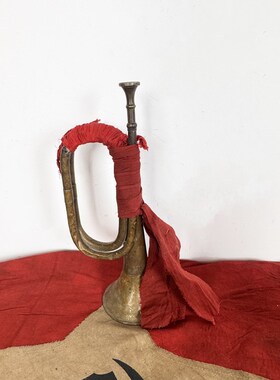 红色文化老物件工农冲锋号老式煤油灯草鞋斗笠影视R道具抗战革命