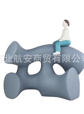 现代简约创意树脂雕塑人物摆件样板房售楼处桌面茶几软装饰品摆设