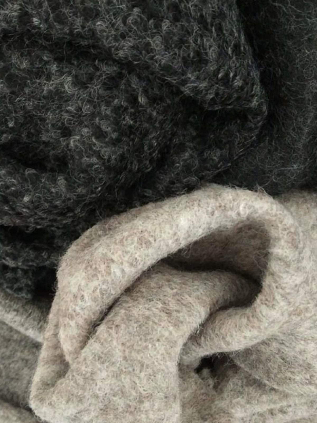 羊毛大衣面料鱼鳞毛圈针织大衣面料每米25.8元-图1