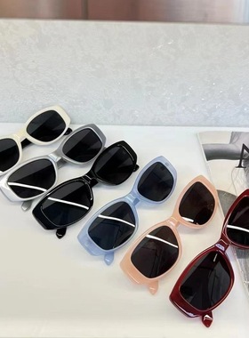 日本品质TR偏光韩版ins多巴胺蓝色方形墨镜女款圆脸街拍高级感甜