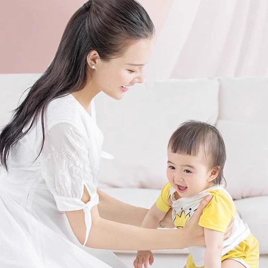 80 large bag of wet wipes for newborn babies' hands and mouth