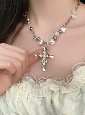 【羊悠悠】十字架珍珠项链锁骨链y2k甜酷轻奢小众美式辣妹吊坠新