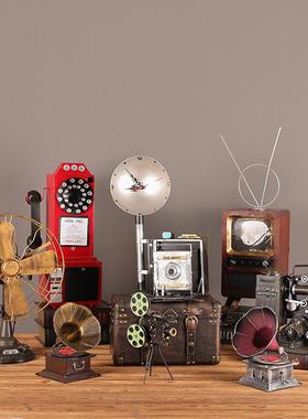 复古摆件老式电视机收音机