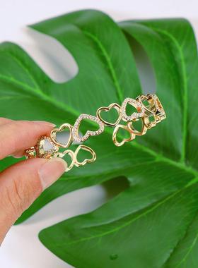 New new style copper inlaid zircon hollow fashion upper and