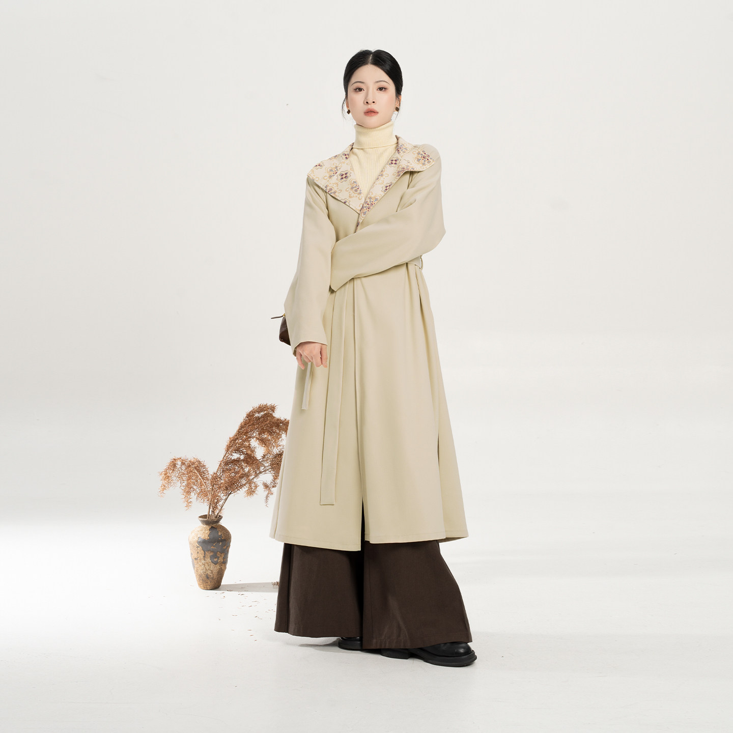 织造司[漫叙]新中式风衣外套女2025新款中长款改良圆领袍阔腿宋裤,淘宝优惠券,粉丝福利购,淘宝优惠卷