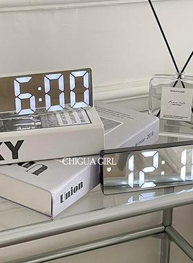 小众静音数字电子钟闹钟夜光镜面学生桌面智能多功能时钟简约现代