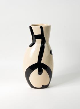 现代简约手绘抽象树脂花瓶样板间别墅书房玄关餐桌创意家居摆件