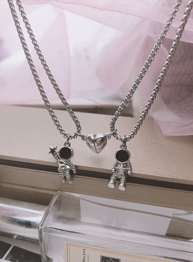 Spaceman Astronaut 2pcs Magnet Attraction Stainless Steel Pe